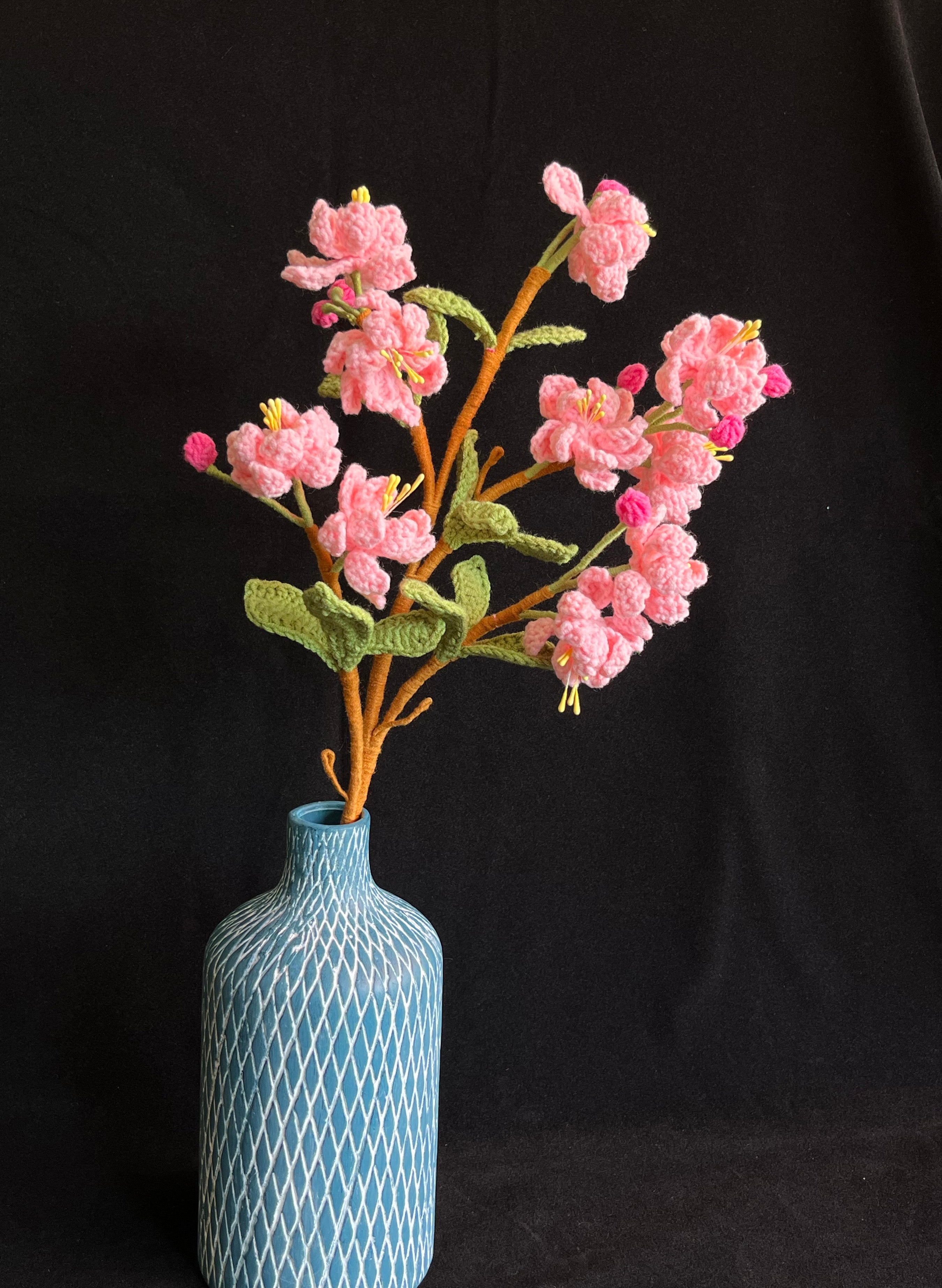 🌸 Gehaakte Kersenbloesem Tak – Handgemaakte Bloesemtak