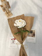 Gehaakte pioenroos-Een bloem die nooit verwelkt, met liefde handgemaakt