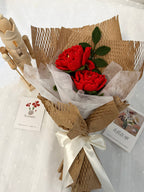 Gehaakt pioenboeket – rood - Een blijvend boeket vol warmte en betekenis