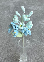 Handgehaakte bloemen tak – fris & speels