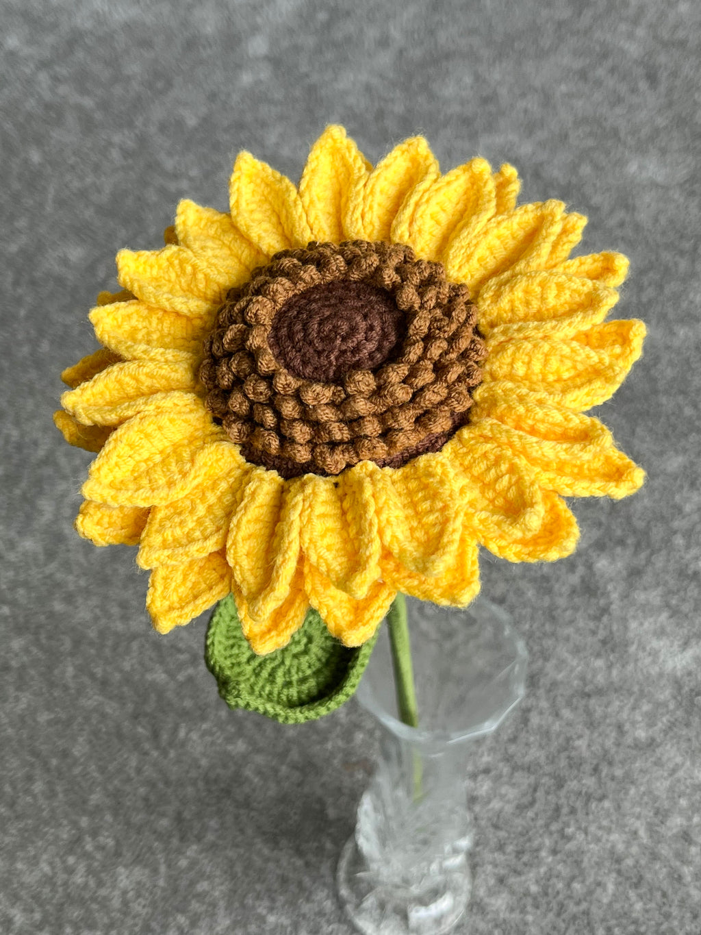 Handgehaakte zonnebloem