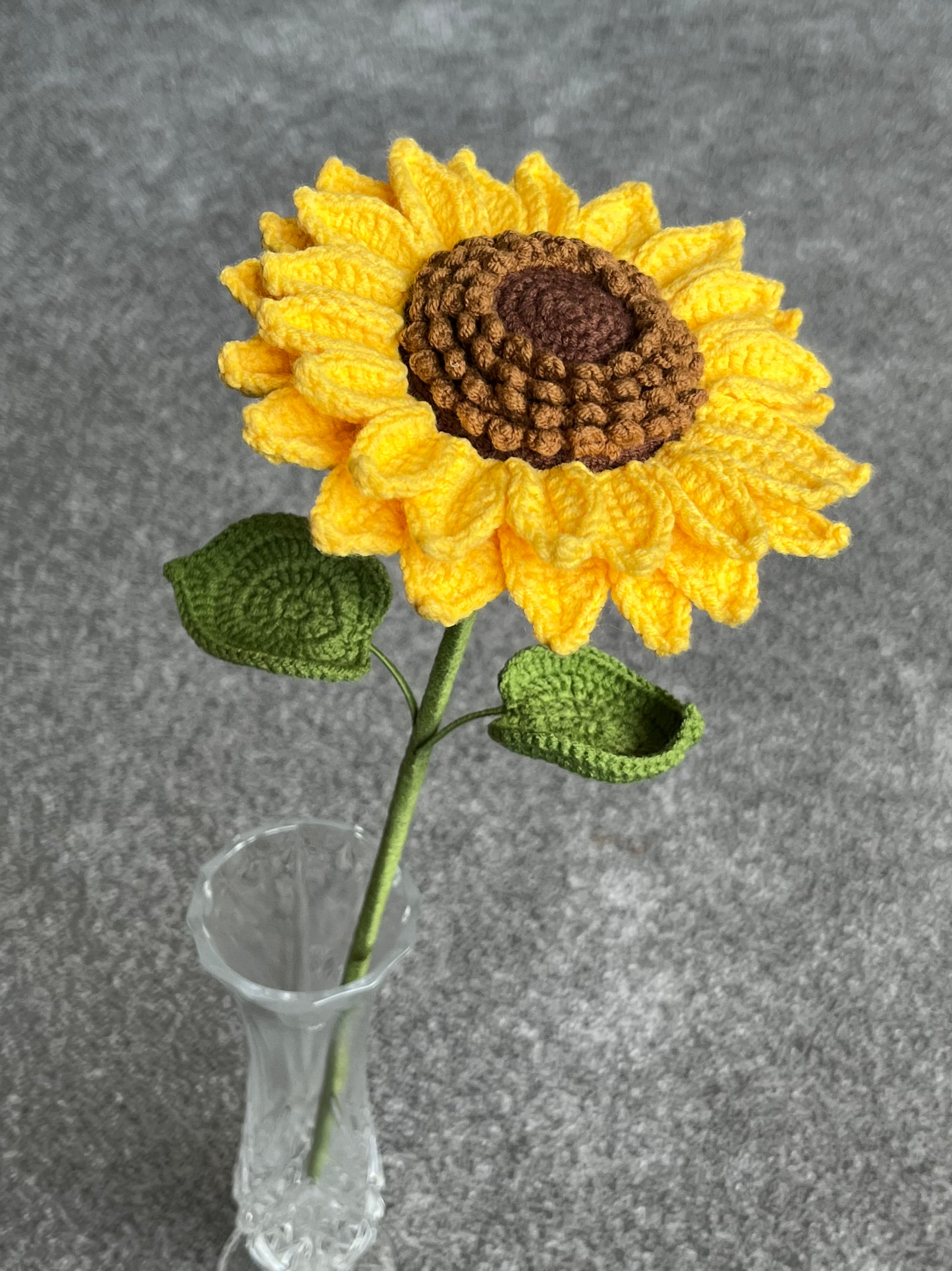 Handgehaakte zonnebloem