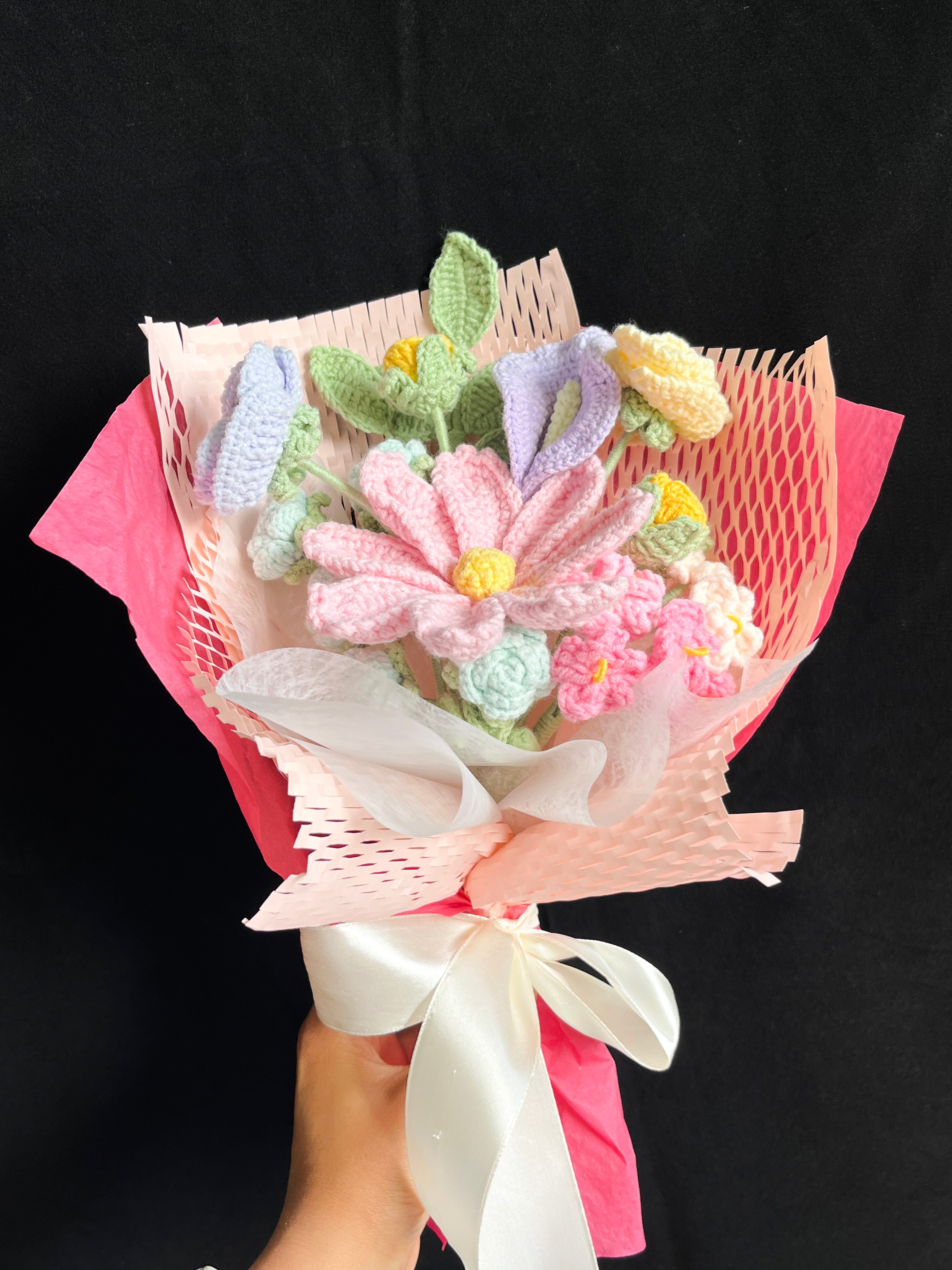 Handgehaakt bloemenboeket – pastel & vrolijk 🌸