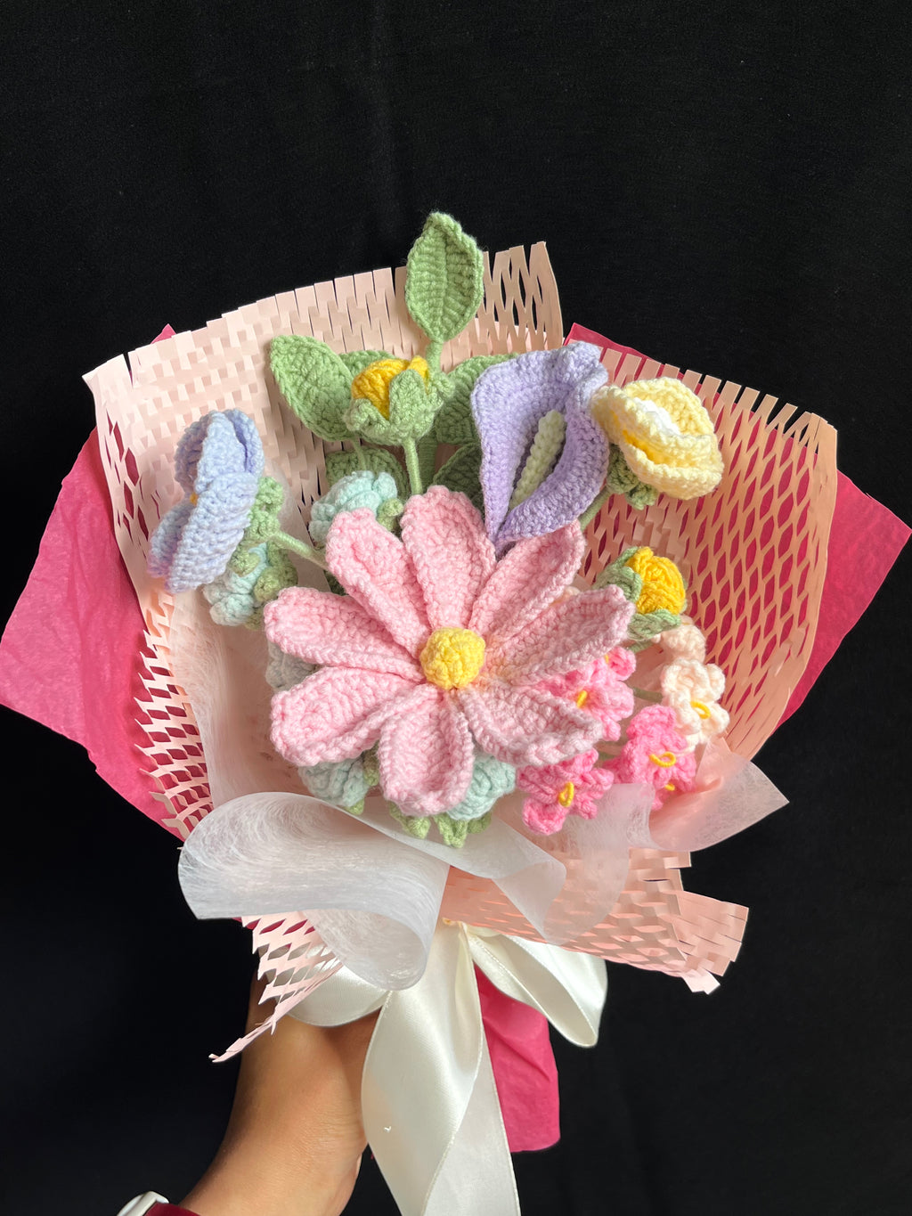 Handgehaakt bloemenboeket – pastel & vrolijk 🌸