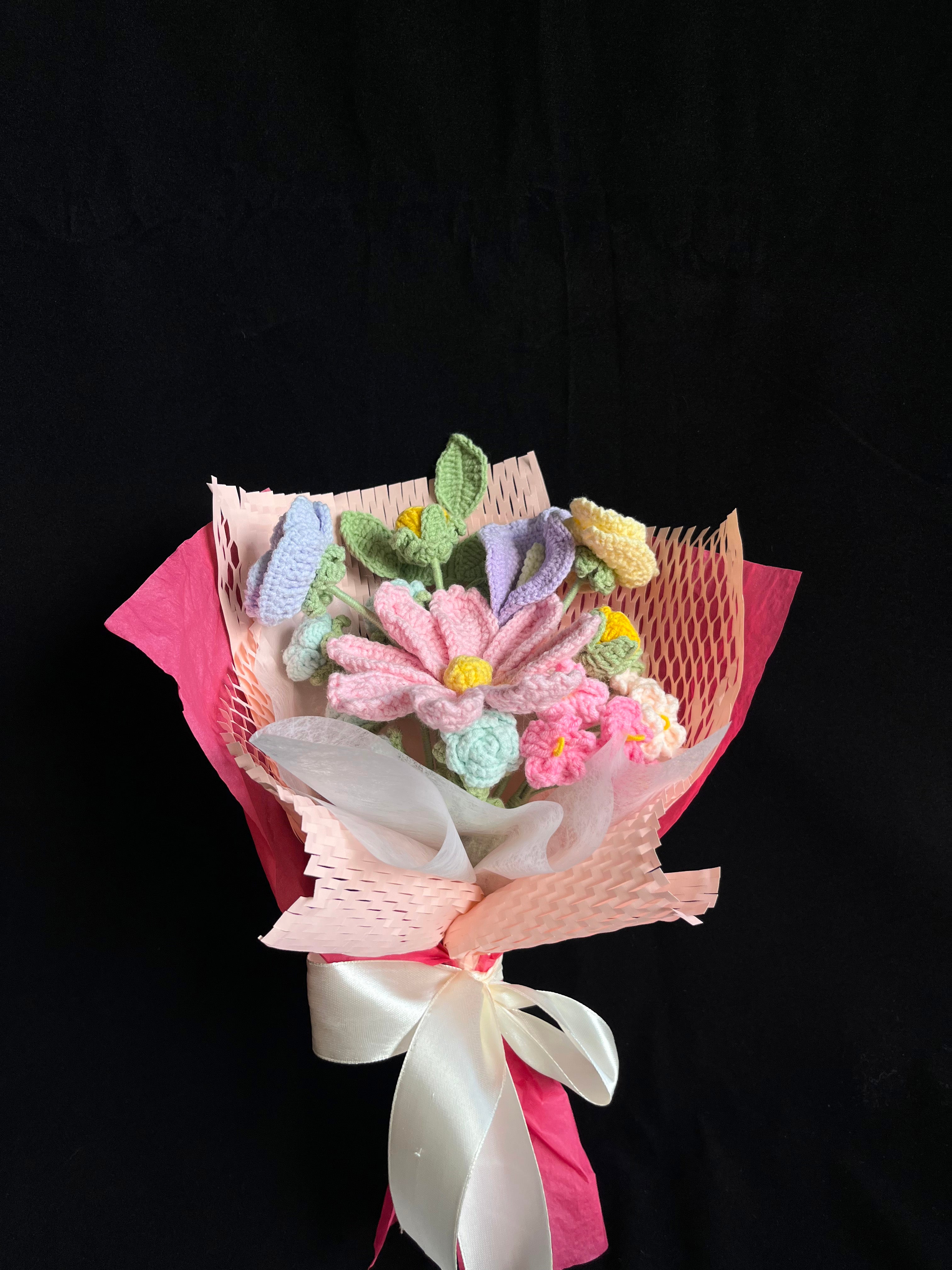 Handgehaakt bloemenboeket – pastel & vrolijk 🌸