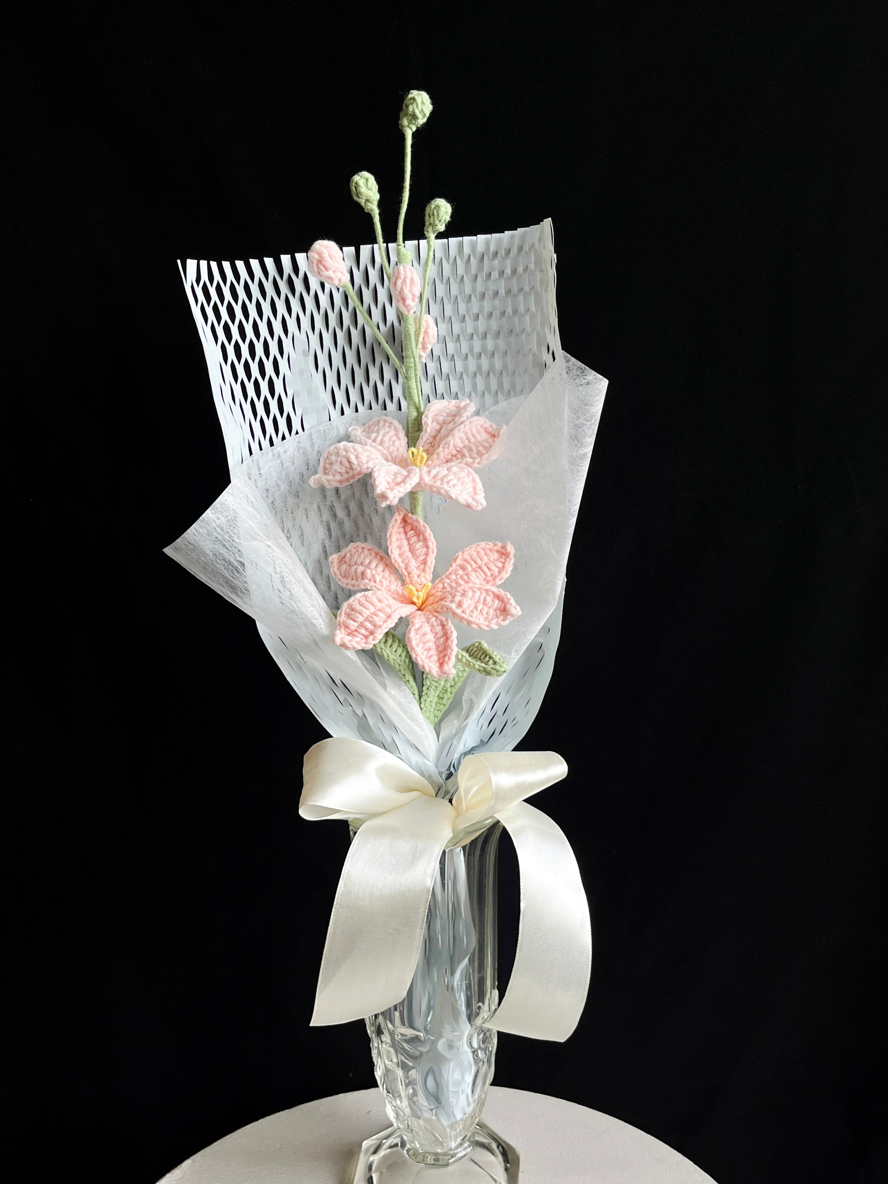 Handgehaakt roze bloemetje boeket – zacht & elegant