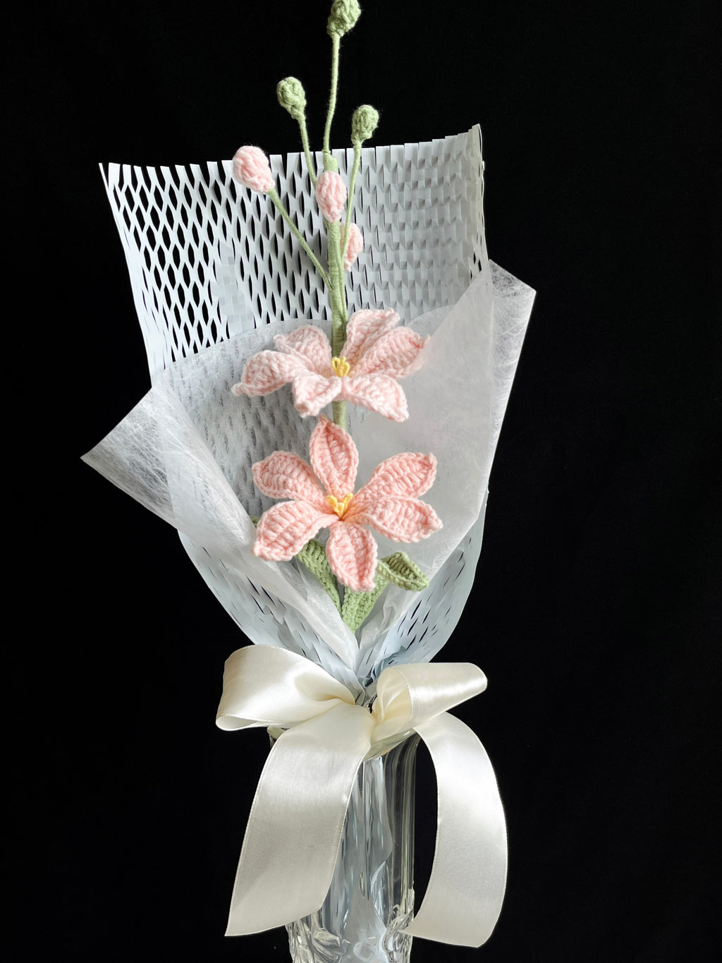 Handgehaakt roze bloemetje boeket – zacht & elegant