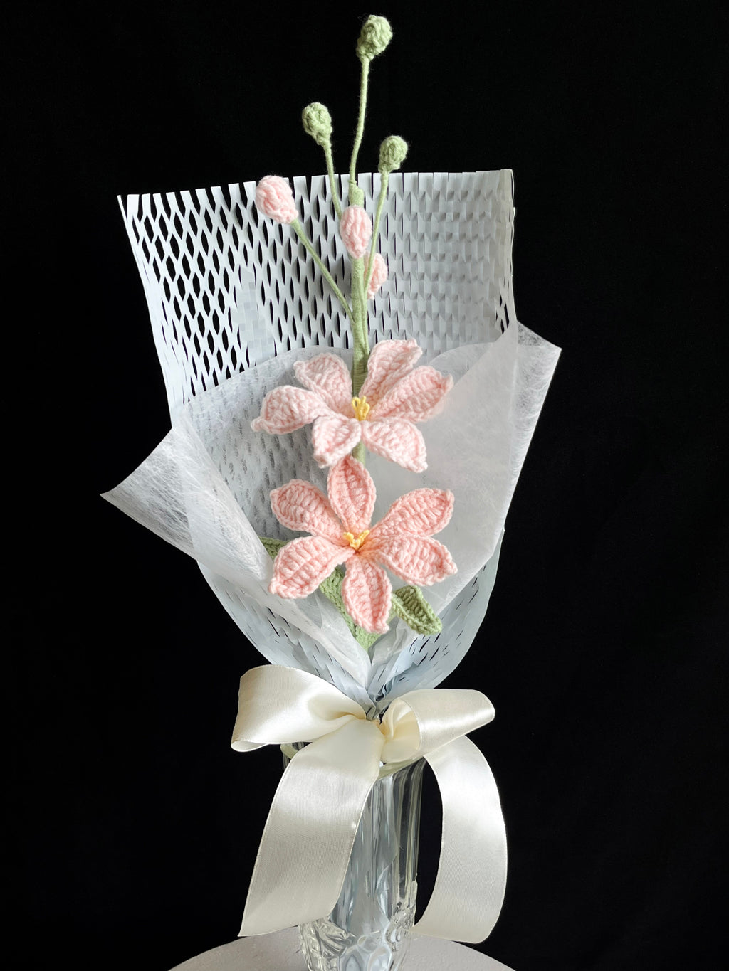 Handgehaakt roze bloemetje boeket – zacht & elegant