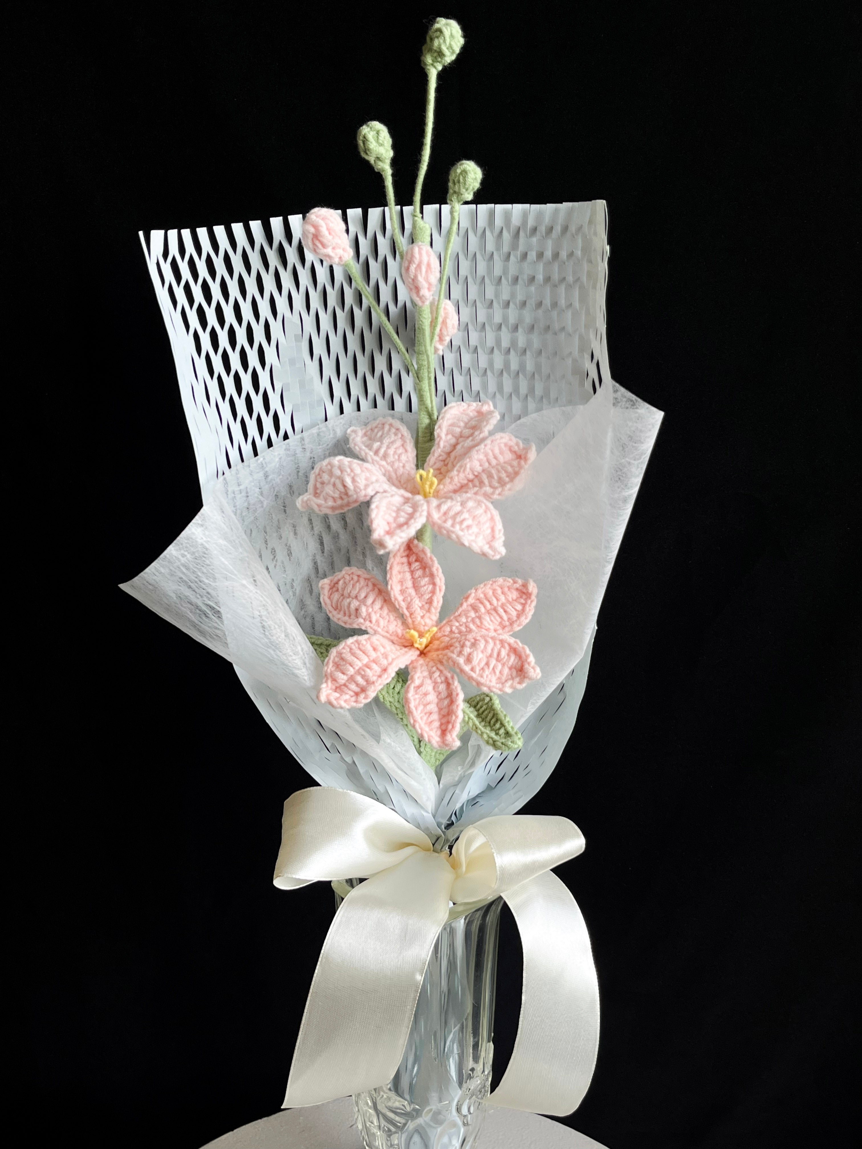 Handgehaakt roze bloemetje boeket – zacht & elegant