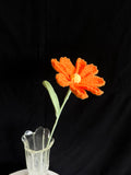 Handgehaakte oranje bloem – vrolijk & minimalistisch 🌼