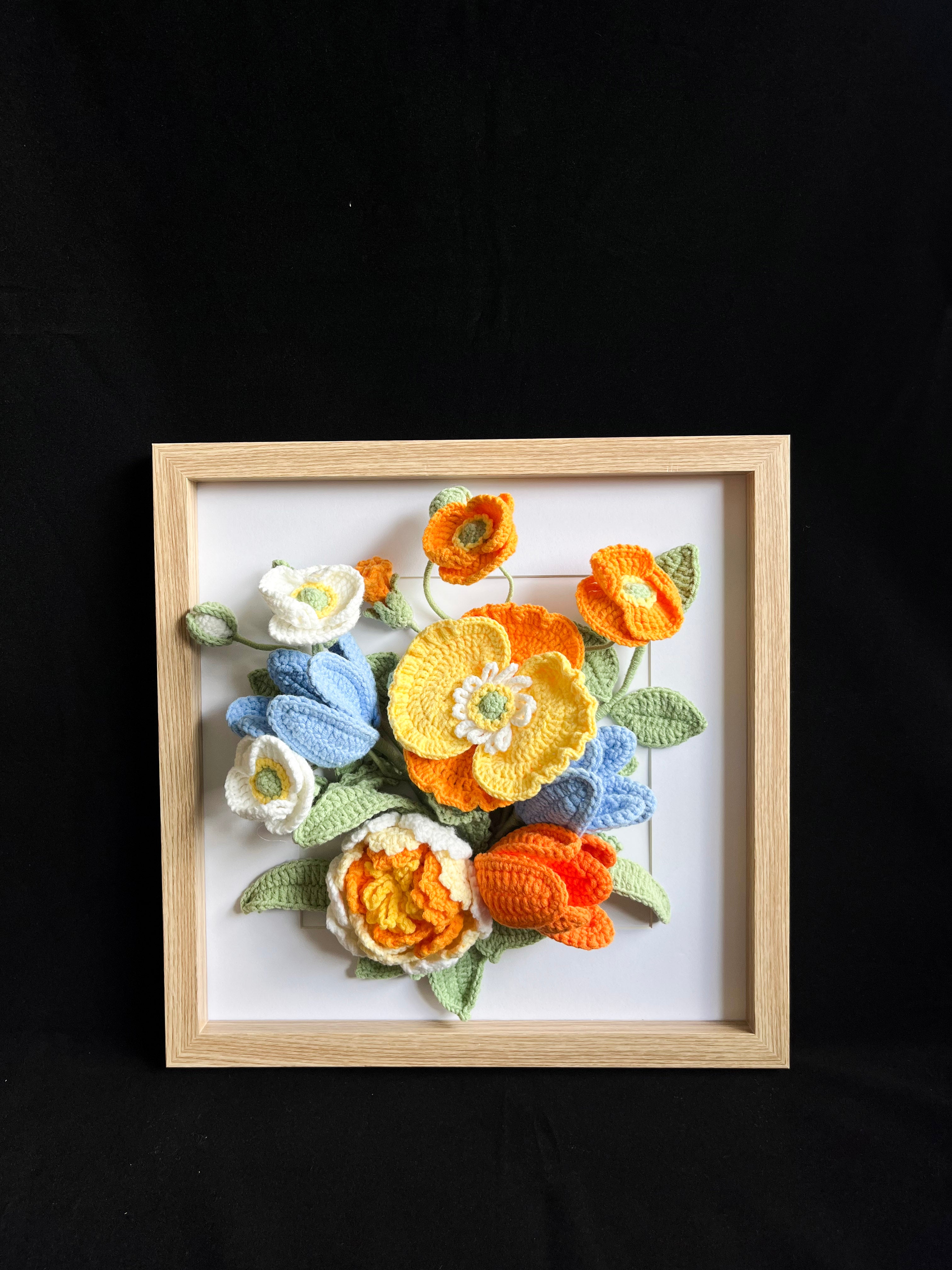 Handgehaakte bloemen wanddecoratie – uniek framed kunstwerk 🌼🖼️