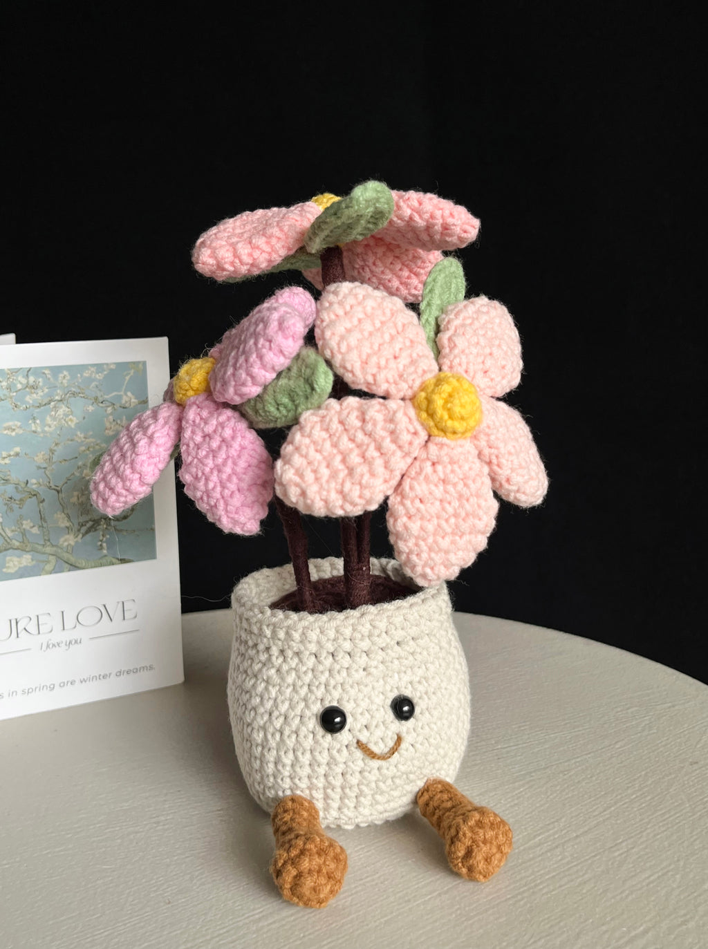 🌸 Gehaakte Bloempot met Bloemen – Schattige Handgemaakte Decoratie