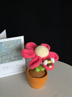 🌸 Gehaakte Bloem met Bijtje – Handgemaakte Decoratie in Bloempot