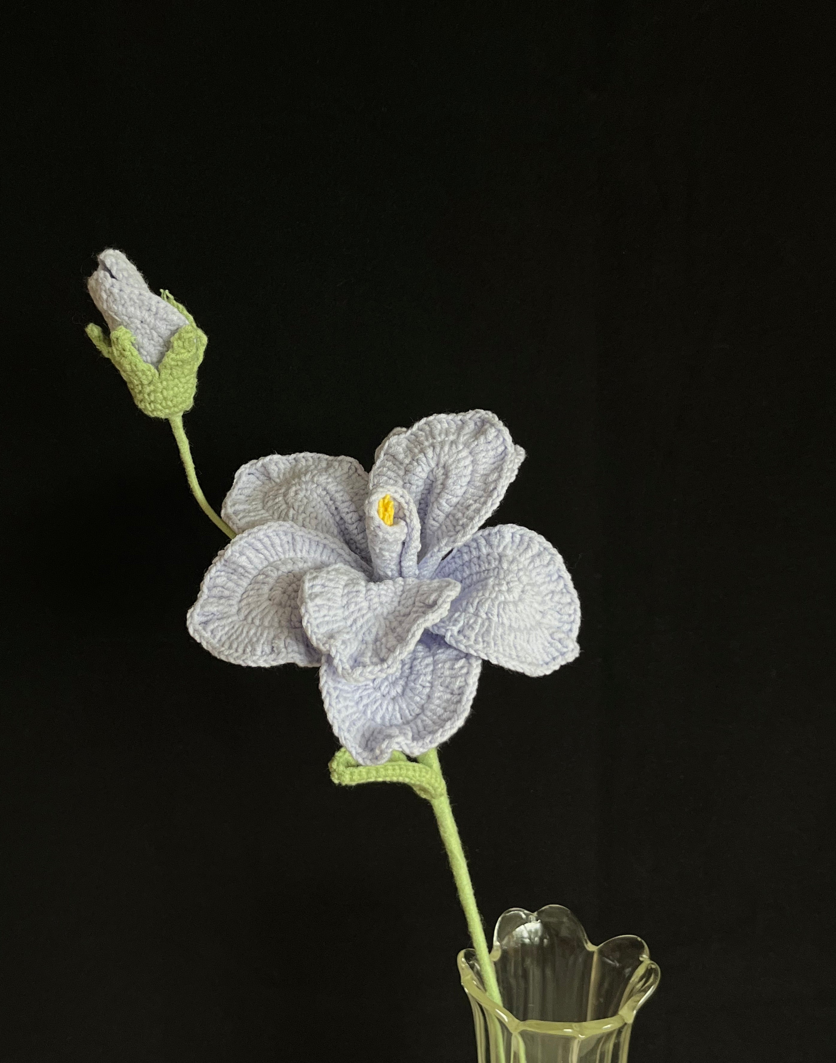 💜 Gehaakte Paarse Calla Lelie – Elegante Handgemaakte Bloem