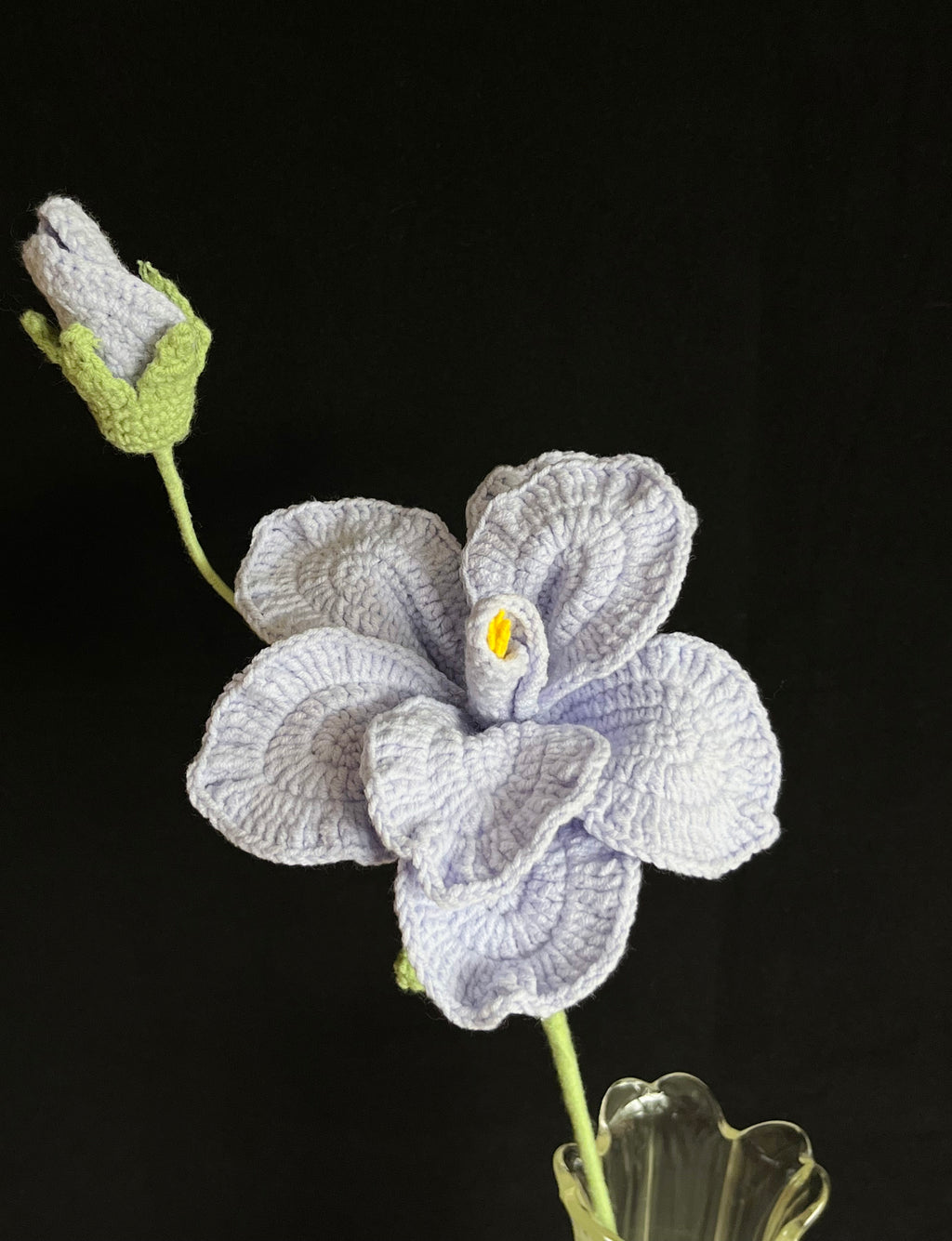 💜 Gehaakte Paarse Calla Lelie – Elegante Handgemaakte Bloem